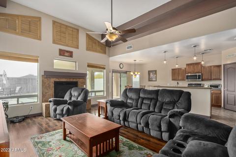 910 S Phelps Dr, Apache Junction, AZ 85120 photo 5