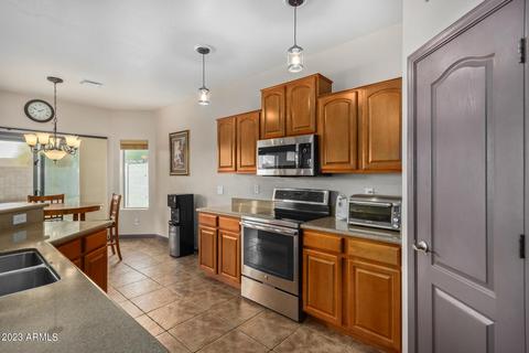 910 S Phelps Dr, Apache Junction, AZ 85120 photo 8