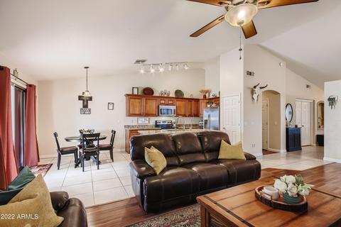 1129 E Del Rio St, Gilbert, AZ 85295 photo 8