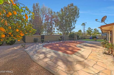 74 E Canterbury Ct, Phoenix, AZ 85022 photo 11