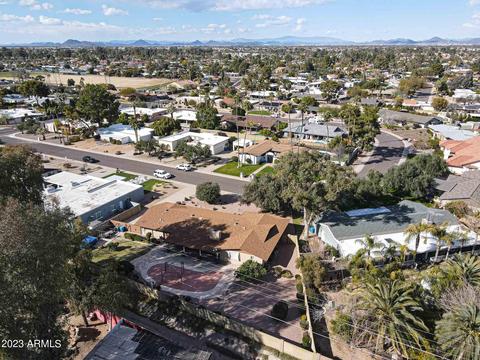 74 E Canterbury Ct, Phoenix, AZ 85022 photo 48