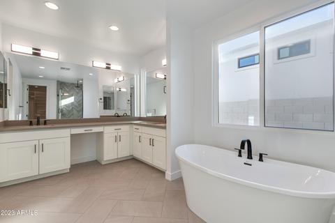 4007 E Hazelwood St, Phoenix, AZ 85018 photo 11