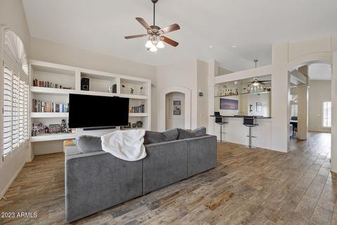 18656 N 20th Way, Phoenix, AZ 85024 photo 4