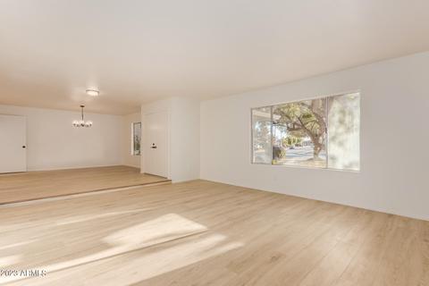 4426 E Coconino St, Phoenix, AZ 85044 photo 4
