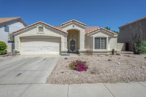 806 W Iris Dr, Gilbert, AZ 85233 photo 1