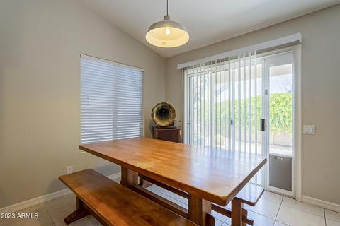 806 W Iris Dr, Gilbert, AZ 85233 photo 12