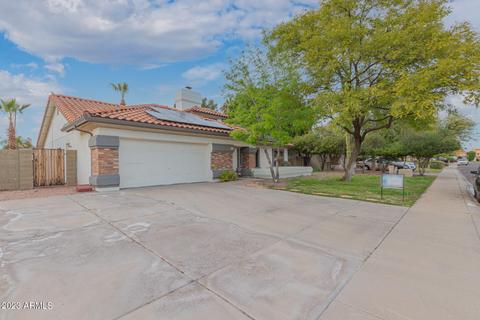 102 S Riata Dr, Gilbert, AZ 85296 photo 3