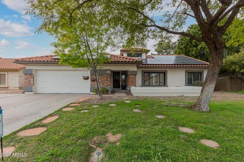 102 S Riata Dr, Gilbert, AZ 85296 photo 2