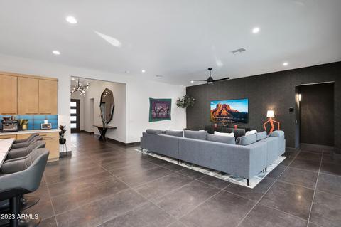 3417 E Constance Way, Phoenix, AZ 85042 photo 7