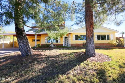 1017 Echo Ln, Phoenix, AZ 85020 photo 3