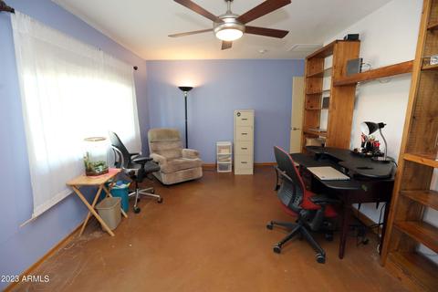 1017 Echo Ln, Phoenix, AZ 85020 photo 14