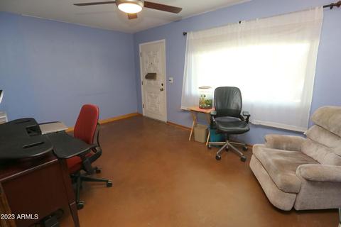 1017 Echo Ln, Phoenix, AZ 85020 photo 15