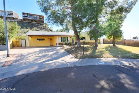 1017 Echo Ln, Phoenix, AZ 85020 photo 4