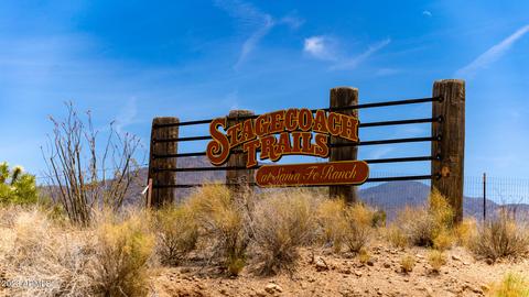 18749 S Tom Mix Rd #-, Yucca, AZ 86438