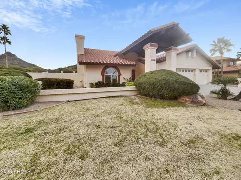 1301 E Tierra Buena Ln, Phoenix, AZ 85022 photo 11