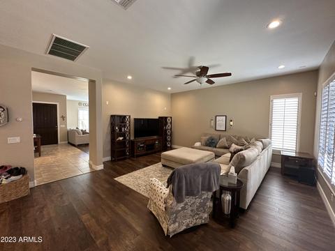 4294 S Summit St, Gilbert, AZ 85297 photo 7