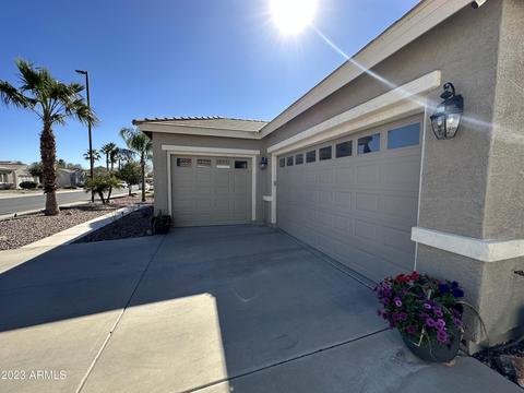4294 S Summit St, Gilbert, AZ 85297 photo 2