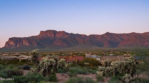 3897 S Summit Trl #7, Gold Canyon, AZ 85118