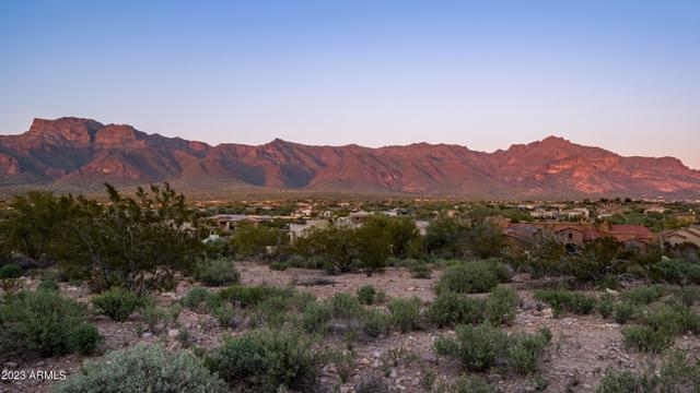 3811 S Summit Trl #9, Gold Canyon, AZ 85118