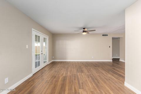 2154 E Greenway Dr, Tempe, AZ 85282 photo 12