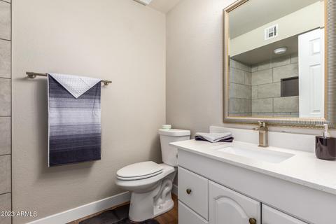 2154 E Greenway Dr, Tempe, AZ 85282 photo 26