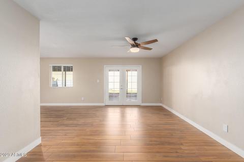 2154 E Greenway Dr, Tempe, AZ 85282 photo 8