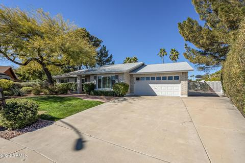 2602 E Shangri La Rd, Phoenix, AZ 85028 photo 2