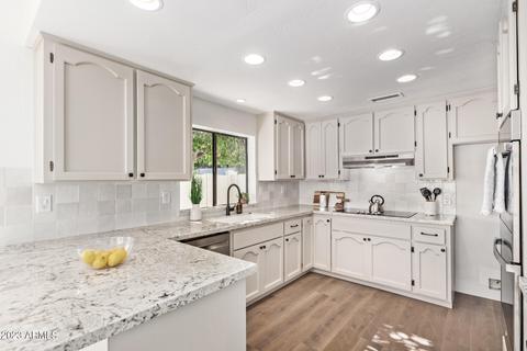 1535 E Montebello Ave, Phoenix, AZ 85014 photo 8