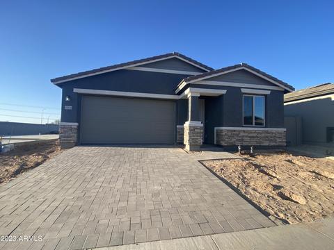 10816 W Parkway Dr, Tolleson, AZ 85353