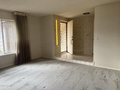2102 E Sheena Dr, Phoenix, AZ 85022 photo 9