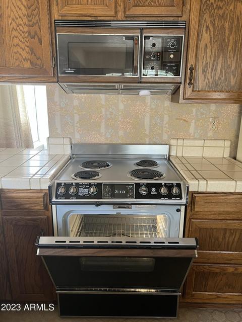 2102 E Sheena Dr, Phoenix, AZ 85022 photo 3