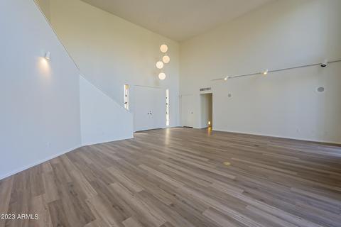 2116 E Christy Dr, Phoenix, AZ 85028 photo 6