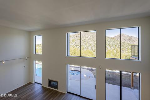 2116 E Christy Dr, Phoenix, AZ 85028 photo 9