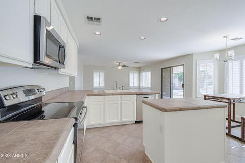 4207 E Patrick Ct, Gilbert, AZ 85295 photo 6