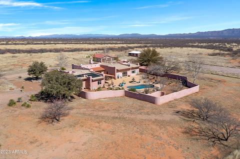 8535 S Almosta Ranch Rd, Hereford, AZ 85615 photo 2