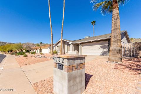 4332 E Sunrise Dr, Phoenix, AZ 85044 photo 2