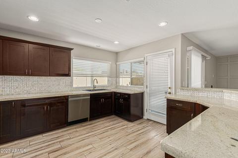 4332 E Sunrise Dr, Phoenix, AZ 85044 photo 9