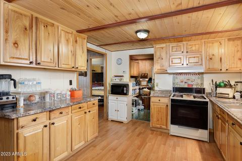 3439 Top View Rd, Overgaard, AZ 85933 photo 7