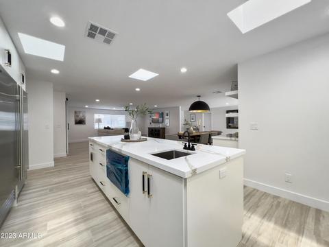 1135 W Lawrence Ln, Phoenix, AZ 85021 photo 24