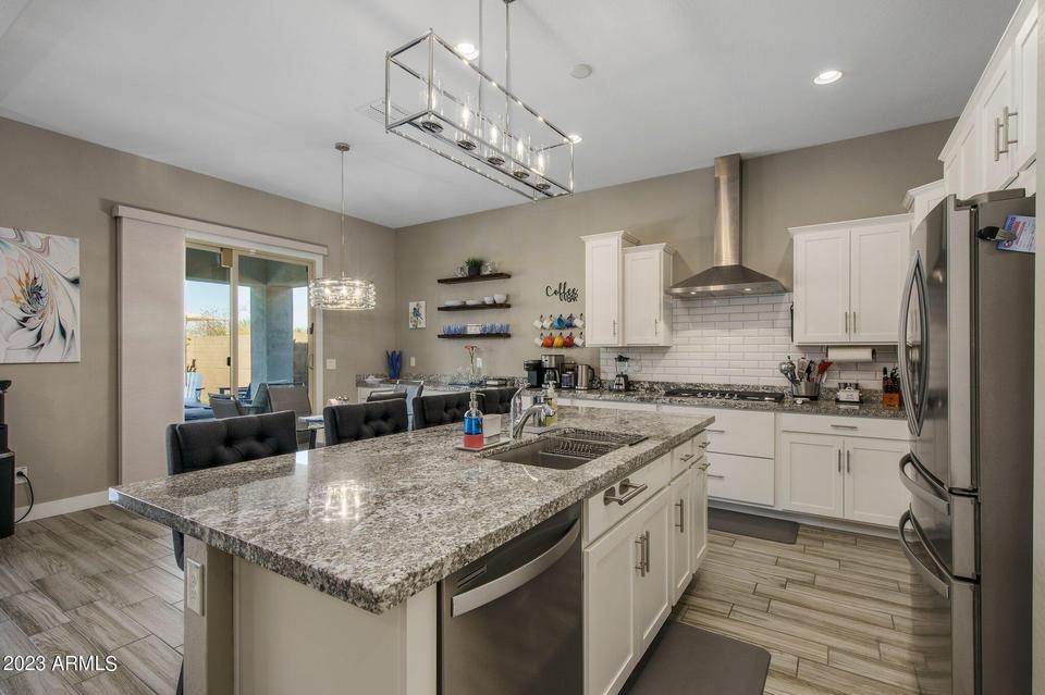  18210 W Hope Dr, Goodyear, AZ 85338 photo 10