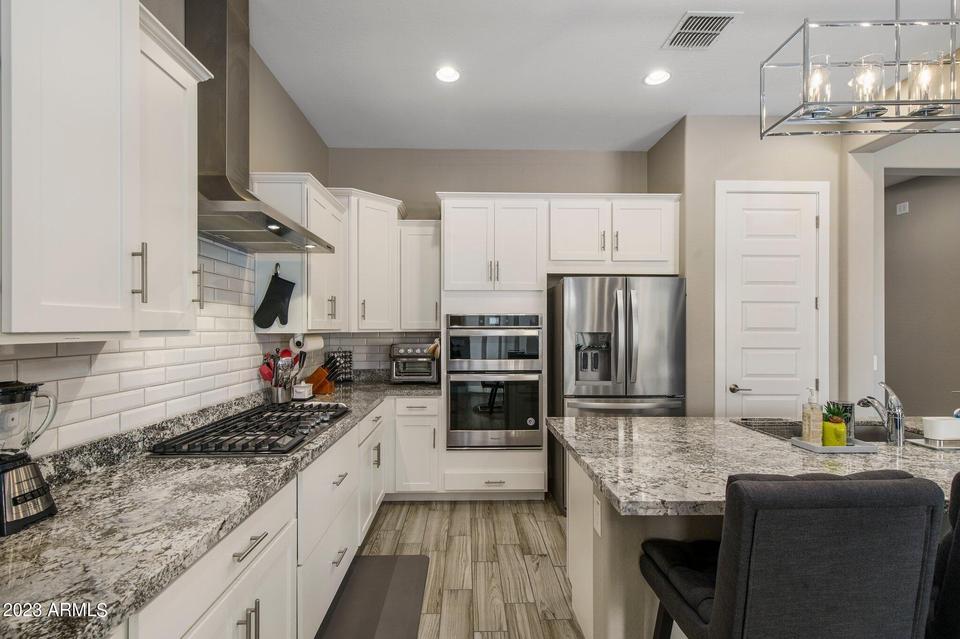  18210 W Hope Dr, Goodyear, AZ 85338 photo 11