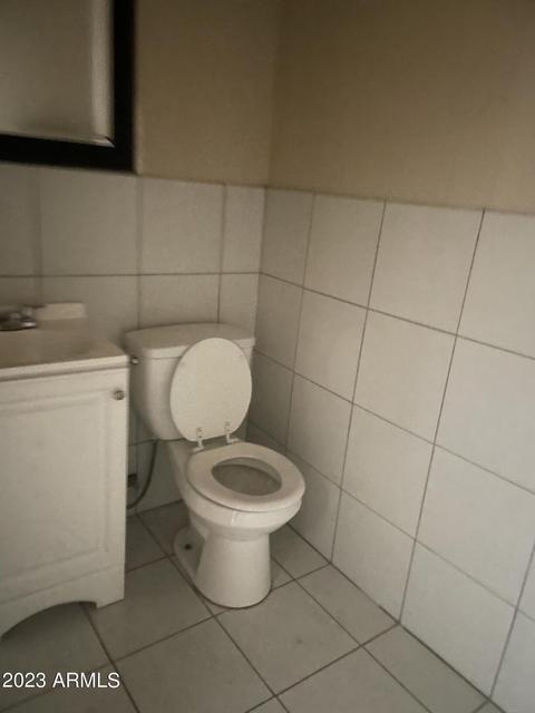 7741 W Mitchell Dr, Phoenix, AZ 85033 photo 13