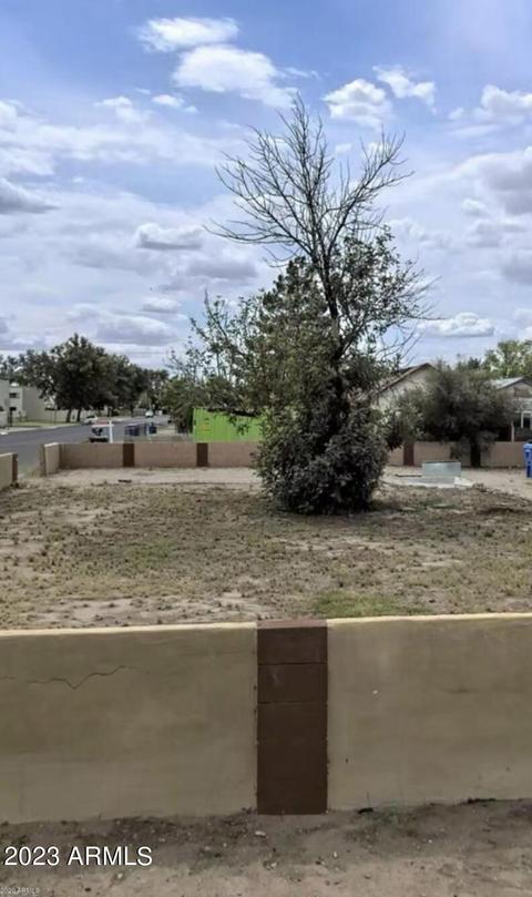 2105 W Elm St #-, Phoenix, AZ 85015