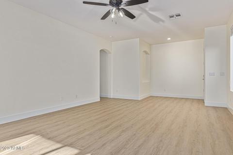 1060 S Hazel Ct, Gilbert, AZ 85296 photo 12