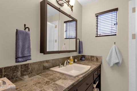 5031 E Osborn Rd, Phoenix, AZ 85018 photo 27
