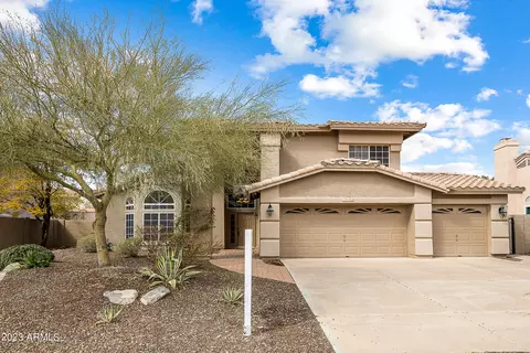 1322 W Amberwood Dr, Phoenix, AZ 85045