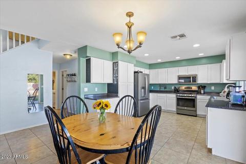 2584 E Brooks St, Gilbert, AZ 85296 photo 8