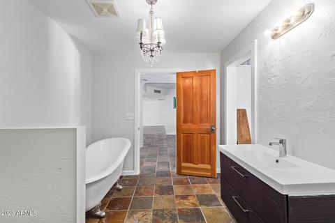 2525 E Mercer Ln, Phoenix, AZ 85028 photo 27