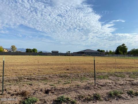 B S 221 St Avenue #B, Buckeye, AZ 85326