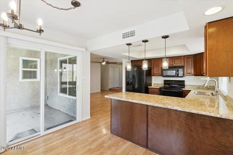 2015 Evans Dr, Phoenix, AZ 85022 photo 2